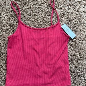 American Eagle Outfitters Fuchsia Ribbed Spaghetti strap crop top. NWT.
